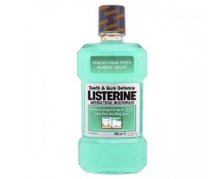 Listerine Teeth & Gum mouthwash, Ήπιο αντισηπτικό στοματικό διάλυμα με φθόριο 500ml  Listerine Teeth & Gum mouthwash, Ήπιο αντισηπτικό στοματικό διάλυμα με φθόριο 500ml