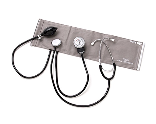 Focal Model FC-101C Deluxe, Πιεσόμετρο χειροκίνητο με ενσωματωμένο στηθοσκόπιο 1 τεμάχιο Focal Model FC-101C Deluxe, Πιεσόμετρο χειροκίνητο με ενσωματωμένο στηθοσκόπιο 1 τεμάχιο