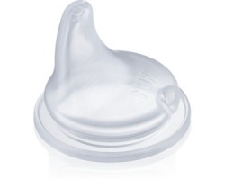 NUK Soft Spout, ανταλλακτικό στόμιο νερού για το εκπαιδευτικό μπιμπερό Nuk first choice από σιλικόνη 6m-18m1 τεμάχιο NUK Soft Spout, ανταλλακτικό στόμιο νερού για το εκπαιδευτικό μπιμπερό Nuk first choice από σιλικόνη 6m-18m1 τεμάχιο