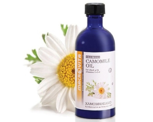 MACROVITA Camomile Oil, Χαμομηλέλαιο Ψυχρής Πίεσης 100ml MACROVITA Camomile Oil, Χαμομηλέλαιο Ψυχρής Πίεσης 100ml
