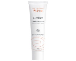 AVENE Cicalfate Crème réparatrice Επανορθώνει, εξυγιαίνει και καταπραΰνει το ερεθισμένο δέρμα πιο γρήγορα με αντιβακτηριδιακούς παράγοντες 100 ml