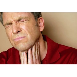 Πονόλαιμος