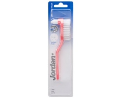 Jordan Denture Brush Οδοντόβουρτσα για Τεχνητές Οδοντοστοιχίες, χρώμα ρόζ 1 τεμάχιο    Jordan Denture Brush Οδοντόβουρτσα για Τεχνητές Οδοντοστοιχίες, χρώμα ρόζ 1 τεμάχιο
