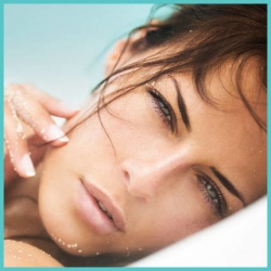 Μακιγιάζ με αντηλιακή προστασία