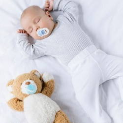 Πιπίλες και αξεσουάρ πιπίλας