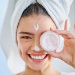 Δερμοκαλλυντικά