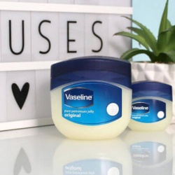 Βαζελίνες