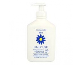 Camomilla BLU Daily Use Intimate Wash Λοσιόν Καθαρισμού για την Ευαίσθητη Περιοχή με pH 5.5, 300ml