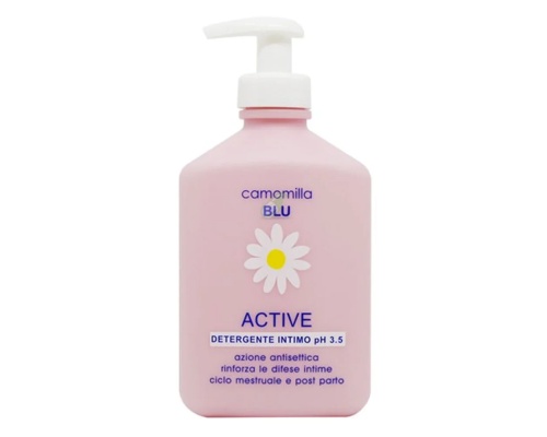 Camomilla BLU Intimate Wash Active Λοσιόν Καθαρισμού για την ευαίσθητη περιοχή των γυναικών με ph 3.5, 300 ml Camomilla BLU Intimate Wash Active Λοσιόν Καθαρισμού για την ευαίσθητη περιοχή των γυναικών με ph 3.5, 300 ml