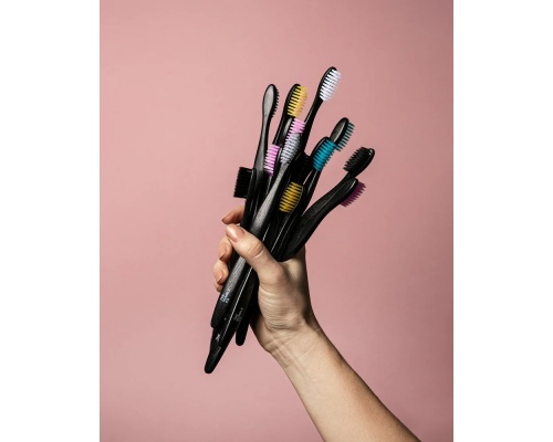 The Humble CO. Humble Brush Οδοντόβουρτσα για Ευαίσθητα Ούλα & Δόντια από Φυτικά Συστατικά Ενηλίκων Πακέτo με 5 Χρώματα, 5τμχ The Humble CO. Humble Brush Οδοντόβουρτσα για Ευαίσθητα Ούλα & Δόντια από Φυτικά Συστατικά Ενηλίκων Πακέτo με 5 Χρώματα, 5τμχ