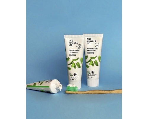 THE HUMBLE CO. Natural Toothpaste Fresh Mint Φυσική Οδοντόκρεμα με γεύση Μέντα, 75ml THE HUMBLE CO. Natural Toothpaste Fresh Mint Φυσική Οδοντόκρεμα με γεύση Μέντα, 75ml