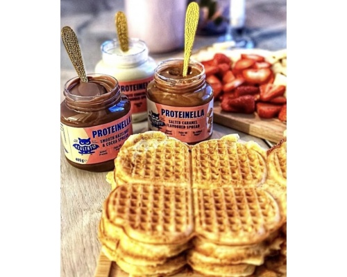 Healthy Co Proteinella Hazelnut Άλειμμα Φουντουκιού με Κακάο Εμπλουτισμένη με Πρωτεΐνη χωρίς Ζάχαρη & Φοινικέλαιο, 360gr  Healthy Co Proteinella Hazelnut Άλειμμα Φουντουκιού με Κακάο Εμπλουτισμένη με Πρωτεΐνη χωρίς Ζάχαρη & Φοινικέλαιο, 360gr