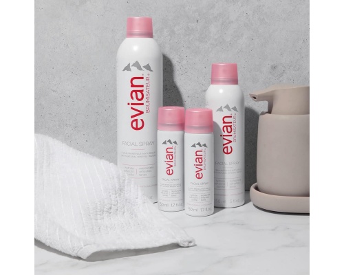 Evian Brumisateur Facial Spray Ενυδατικό Σπρέι Προσώπου από Φυσικό Μεταλλικό Νερό, 300ml Evian Brumisateur Facial Spray Ενυδατικό Σπρέι Προσώπου από Φυσικό Μεταλλικό Νερό, 300ml