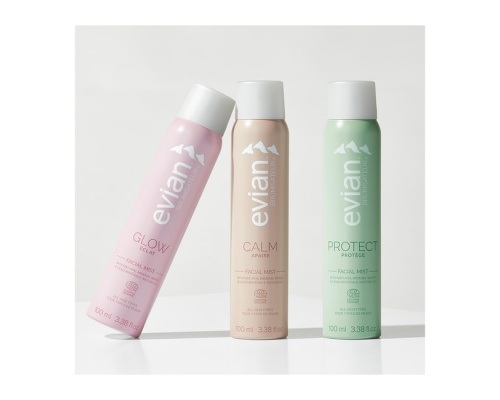 Evian Brumisateur Glow Facial Mist Ενυδατικό Σπρέι Προσώπου Τόνωσης & Λάμψης από Φυσικό Μεταλλικό Νερό , 100ml Evian Brumisateur Glow Facial Mist Ενυδατικό Σπρέι Προσώπου Τόνωσης & Λάμψης από Φυσικό Μεταλλικό Νερό , 100ml